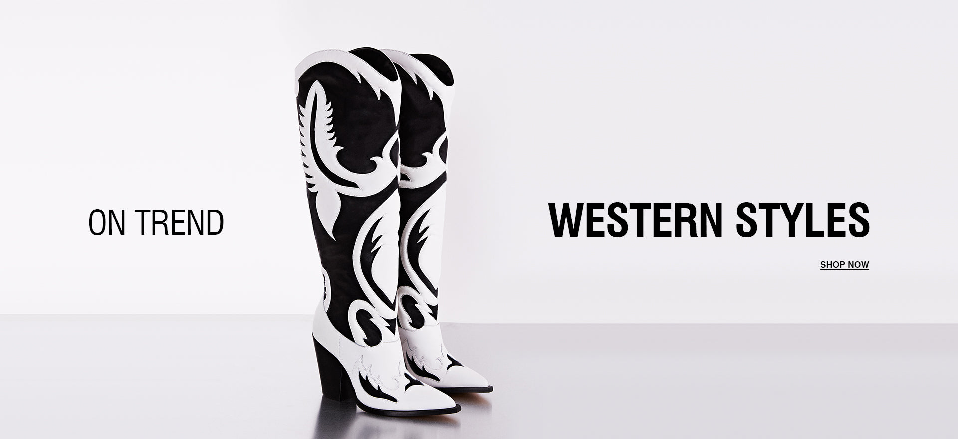 On trend Western Styles Boots - Schutz
